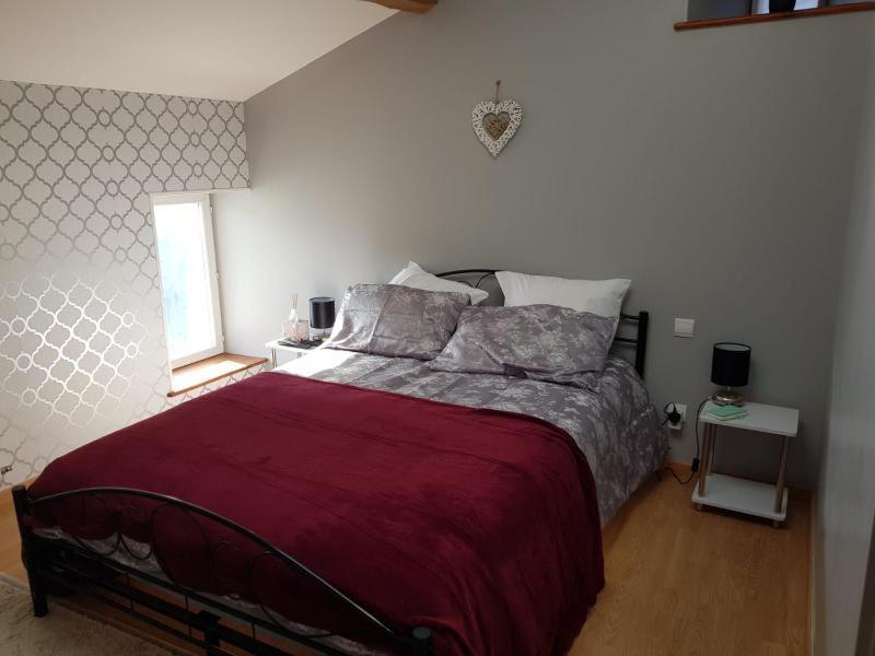 Le Pommier Chambre d'hote Clussais-la-Pommeraie Extérieur photo