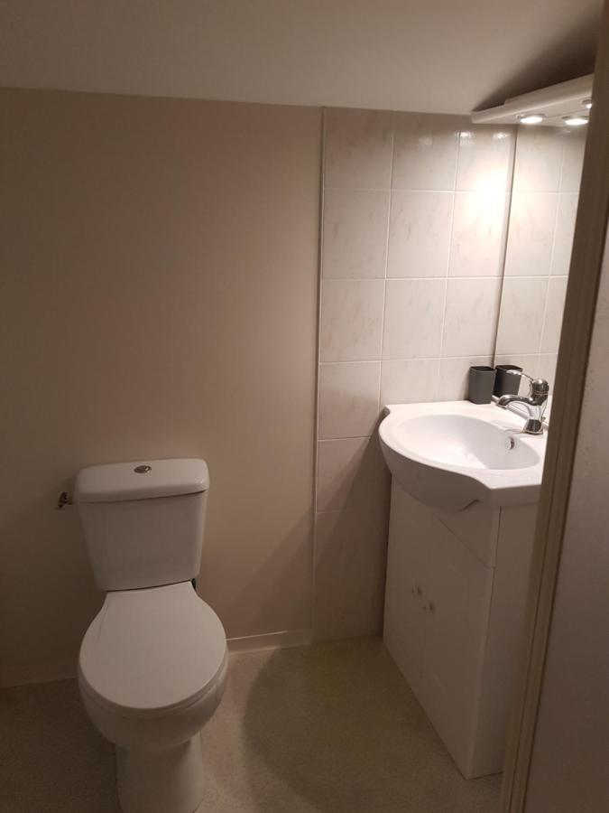 Le Pommier Chambre d'hote Clussais-la-Pommeraie Extérieur photo