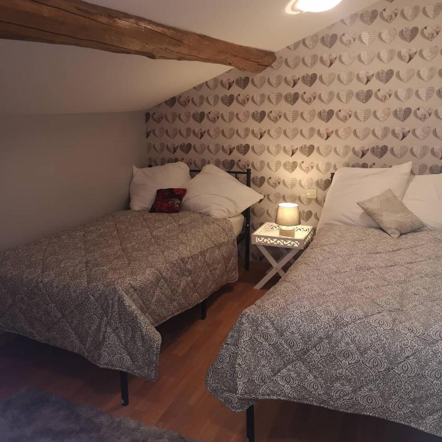 Le Pommier Chambre d'hote Clussais-la-Pommeraie Extérieur photo